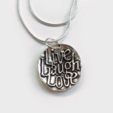 Live Laugh Love Ketting